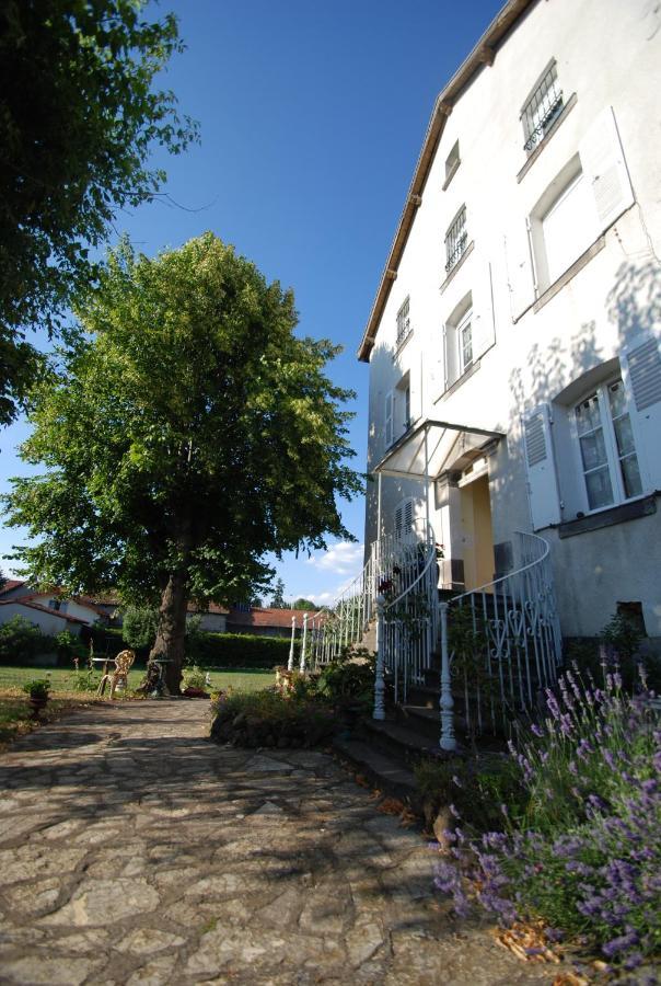 Maison De Retraite Vertaizon Экстерьер фото